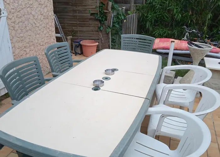 Avec Piscine 12 Personnes